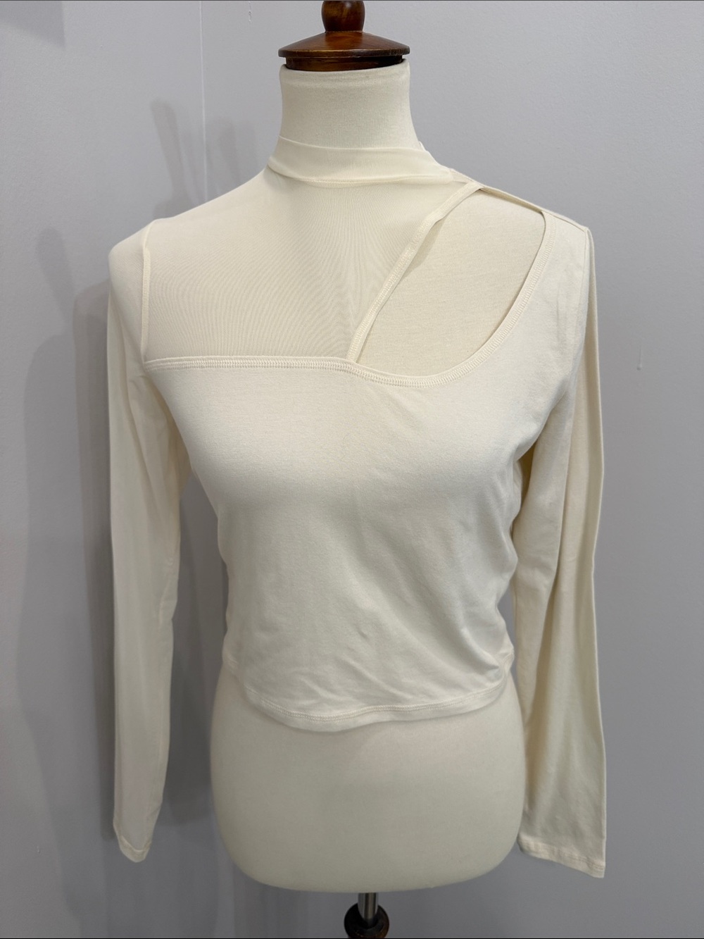 Women's Cream Asymmetric Cutout Long-Sleeve Top